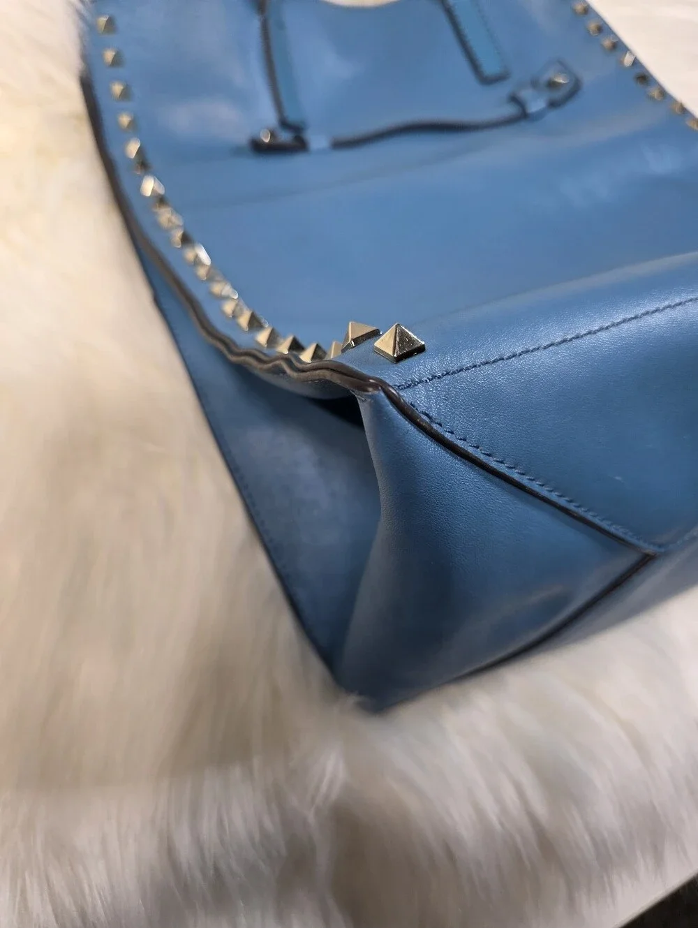 Tess Genuine Leather 